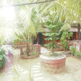 A Wonderful Place To Relax In Anjuna - Sea View Guest House, Goa 1
